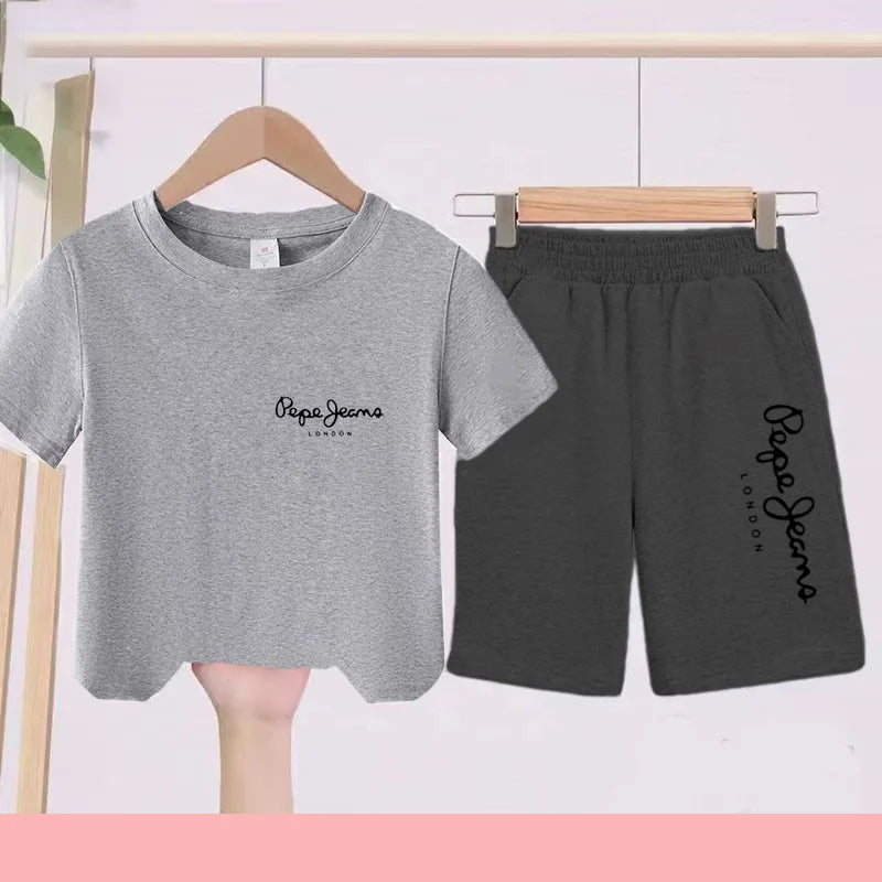Ensemble enfant haut et short sportswear – CLEVI Paris