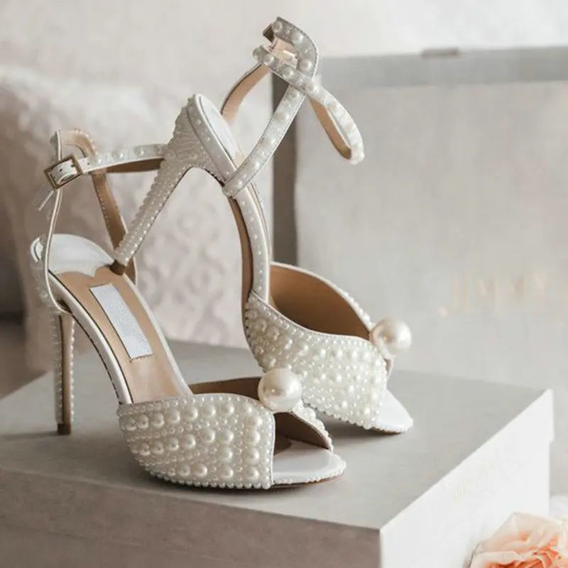 Escarpins à talons et perles pour femme – CLEVI Paris