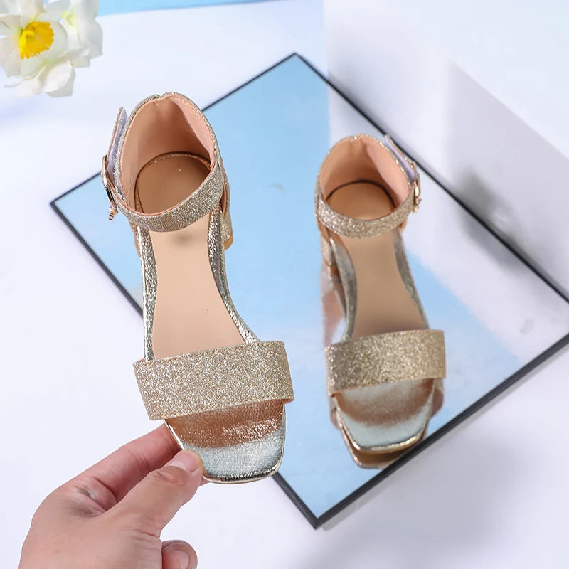 Sandales enfant à paillettes et talon bas – CLEVI Paris