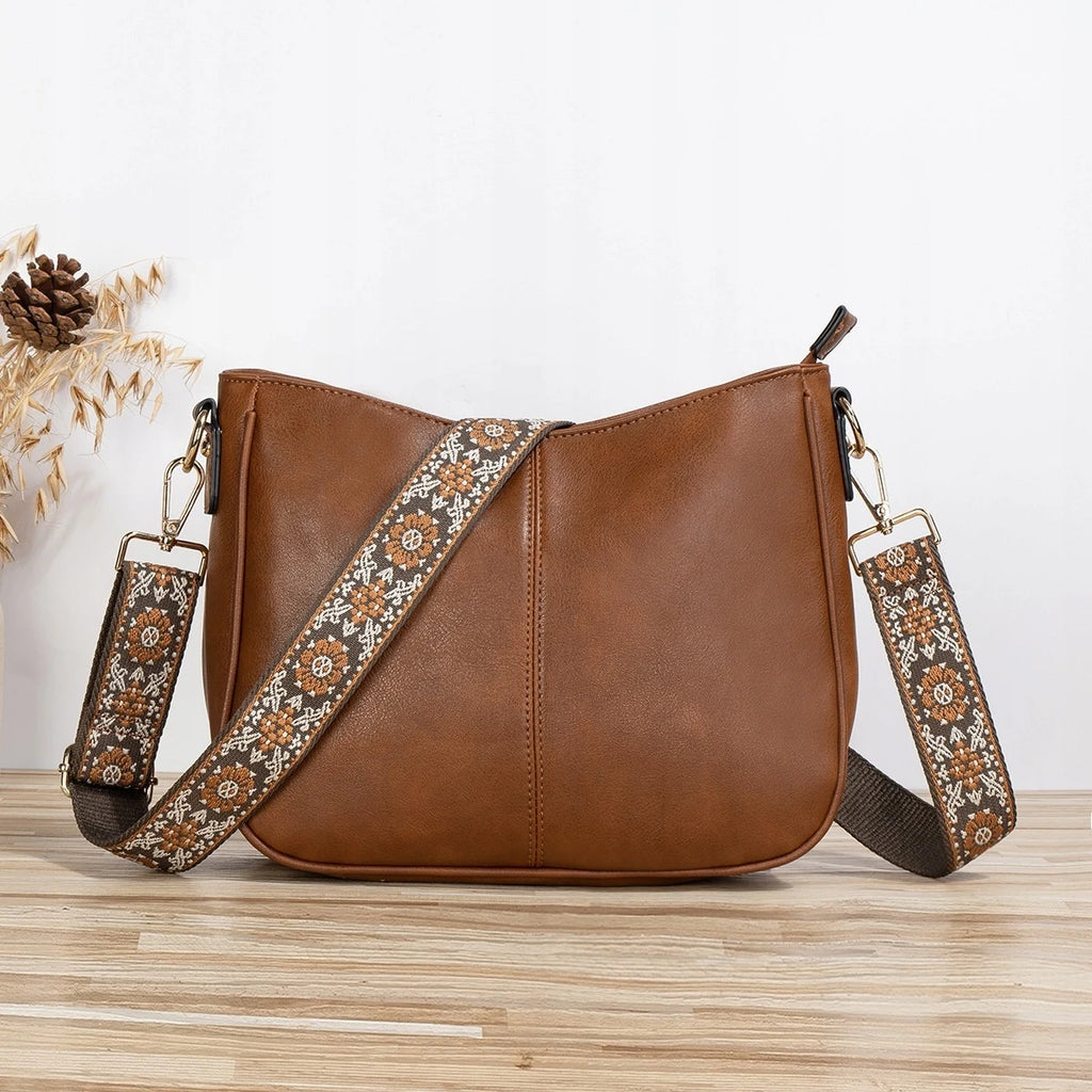 Sac à Main Femme Cuir Écologique Marron Quincaillerie Dorée Bandoulière Réglable – CLEVI Paris