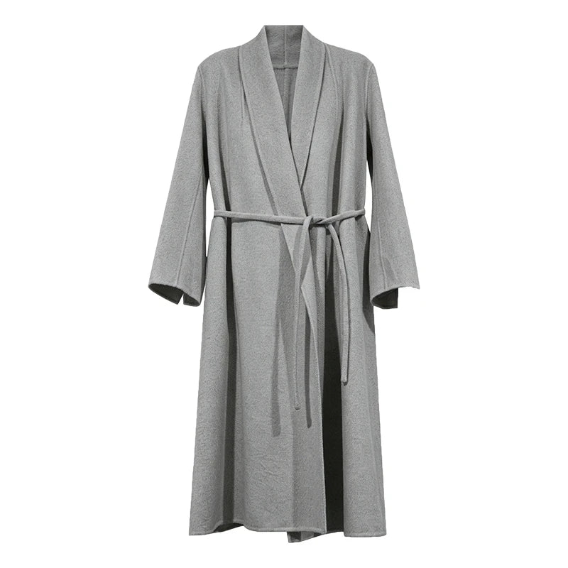 Manteau long AMII en laine et alpaga ceinturé – CLEVI Paris