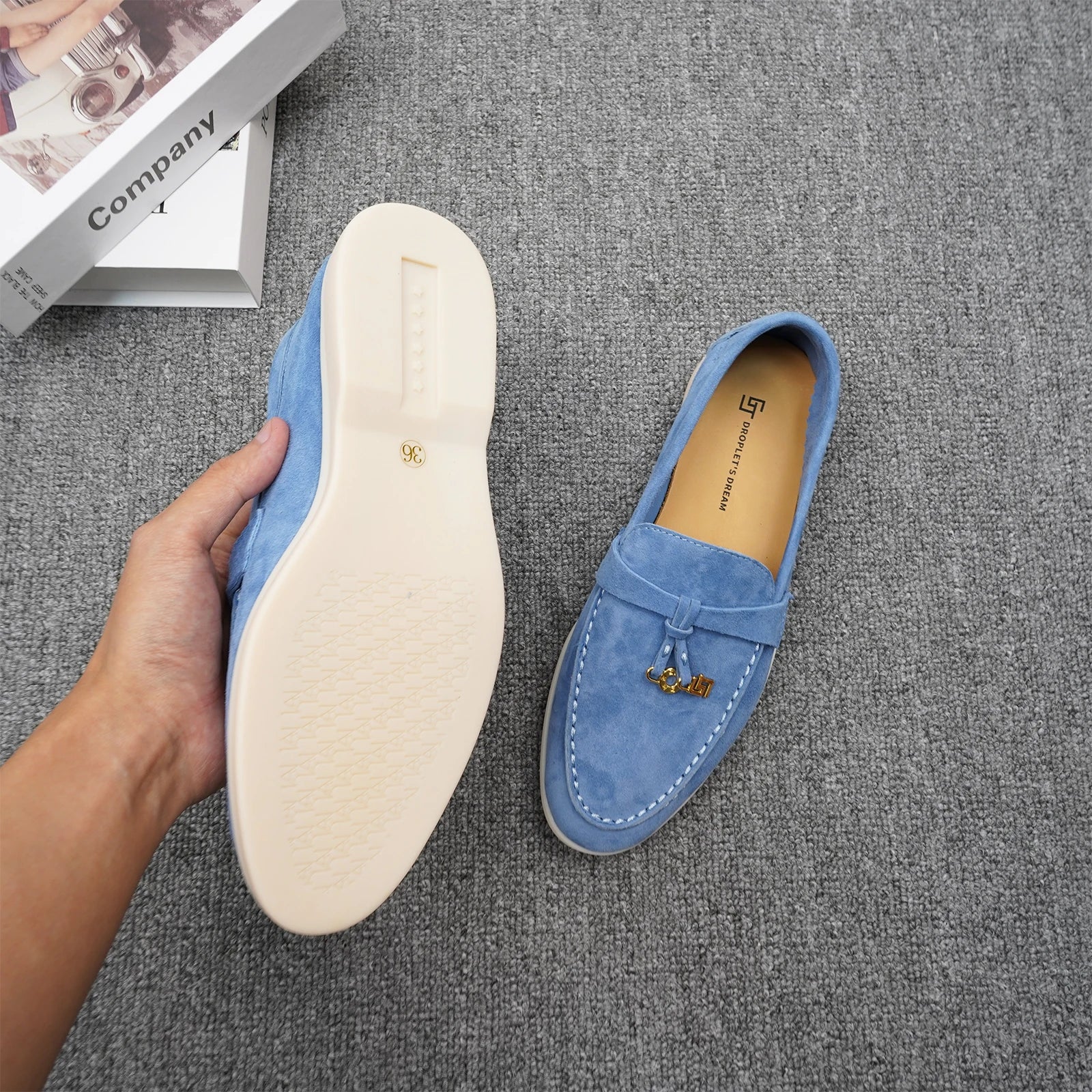 Mocassins Femme Daim Mouton Bout Rond Décoration Métal Slip-On Semelle Antidérapante – CLEVI Paris