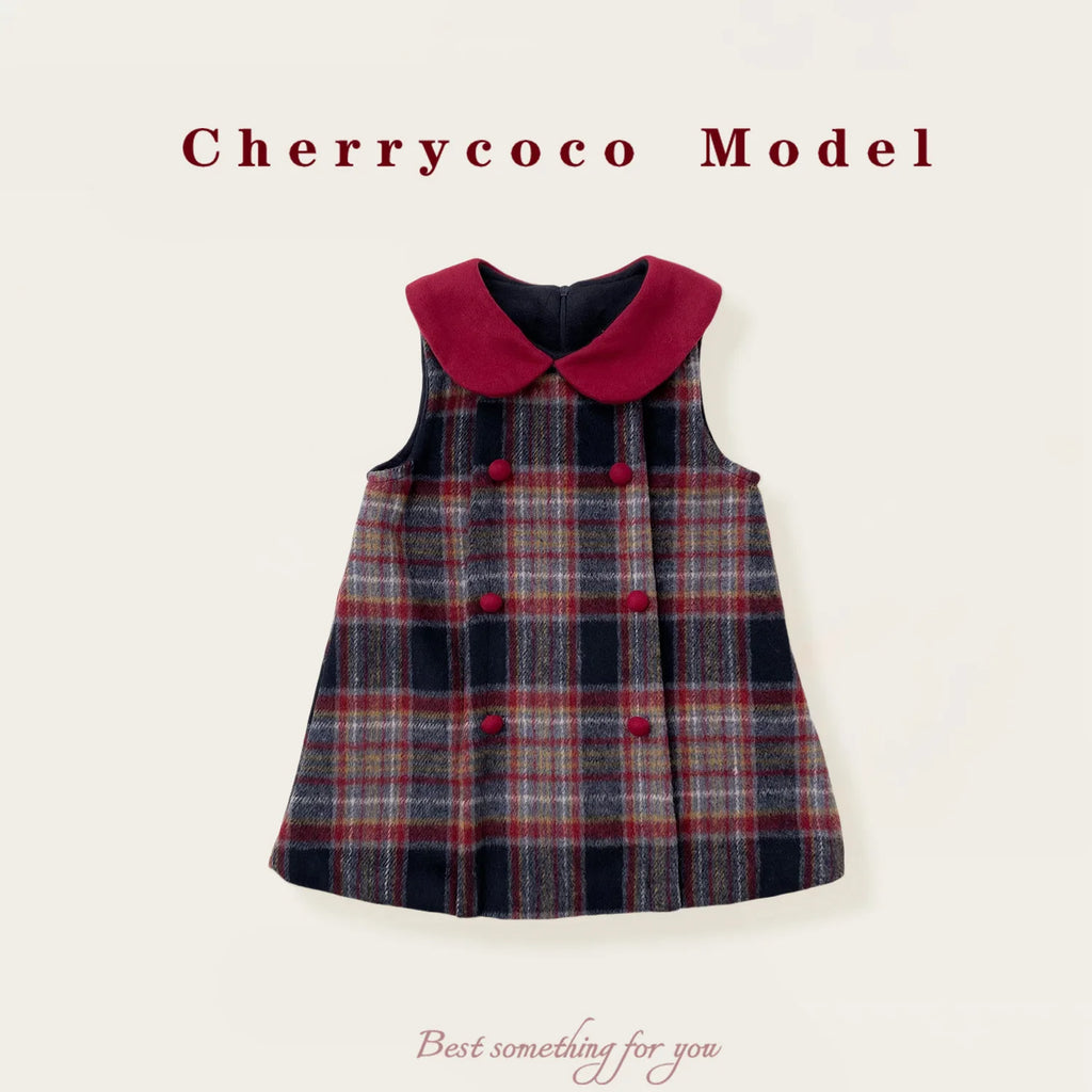 Tenue fille à carreaux pour l’hiver – CLEVI Paris