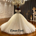 Robe de mariée épaules nues en tulle – CLEVI Paris