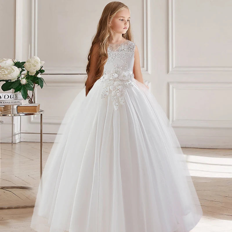 Robe longue fille en blanc à appliqués – CLEVI Paris