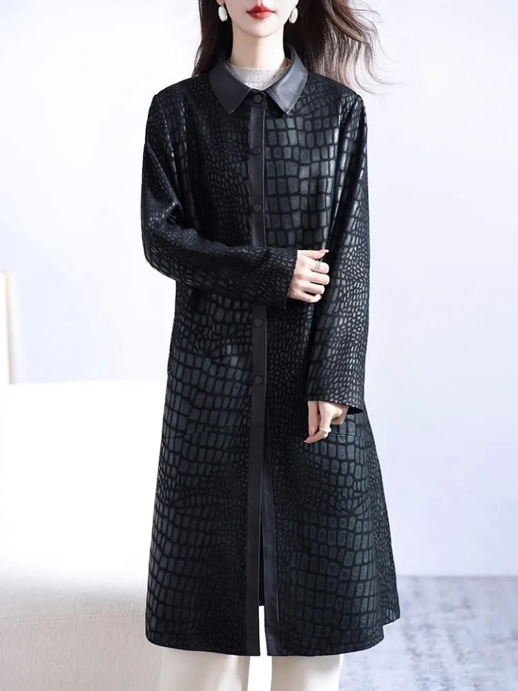 Manteau long femme en cuir effet crocodile – CLEVI Paris