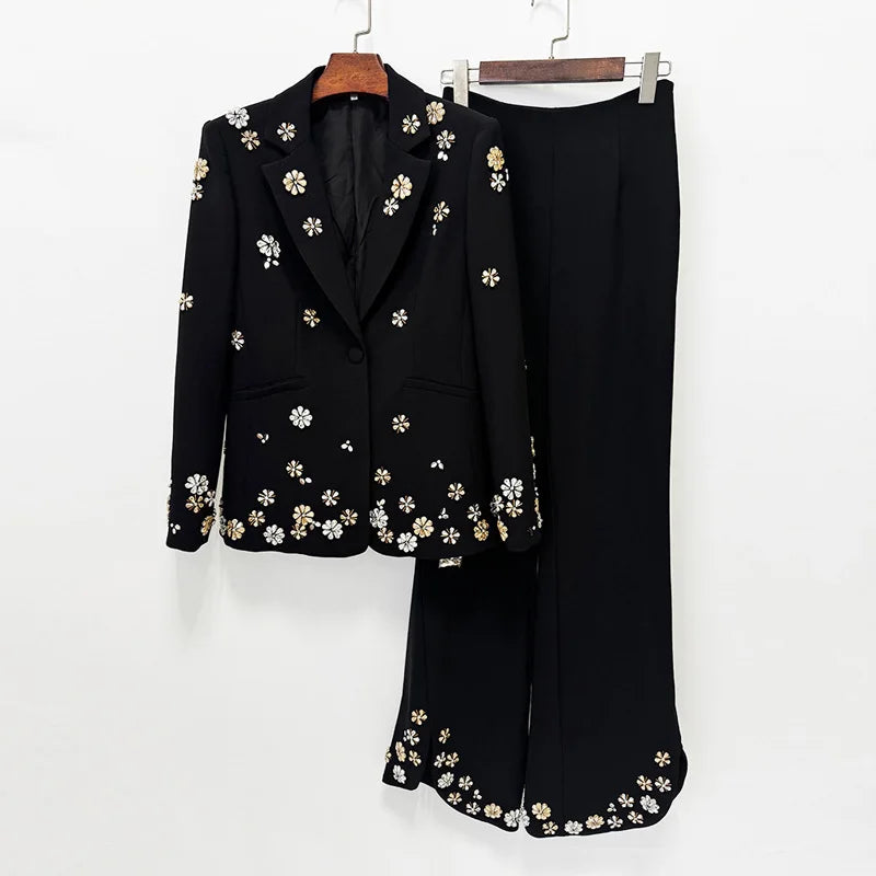 Tailleur femme à fleurs perlées 2 pièces – CLEVI Paris