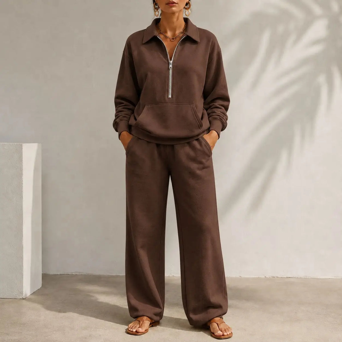 Ensemble femme sweat col zippé et pantalon large – CLEVI Paris