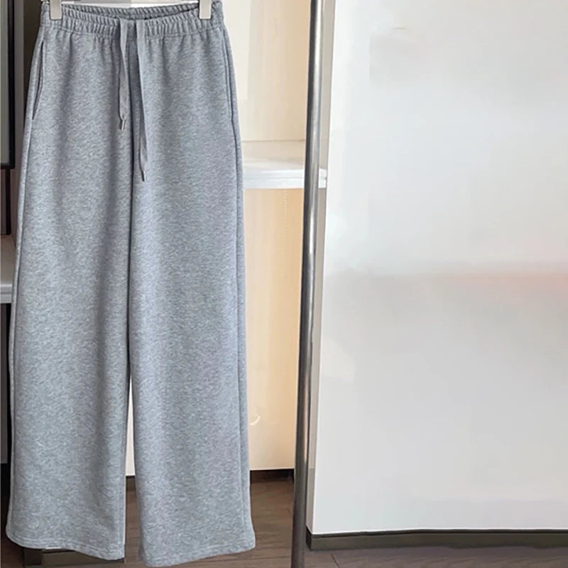 Tenue femme haut ou pantalon, seul ou en duo – CLEVI Paris