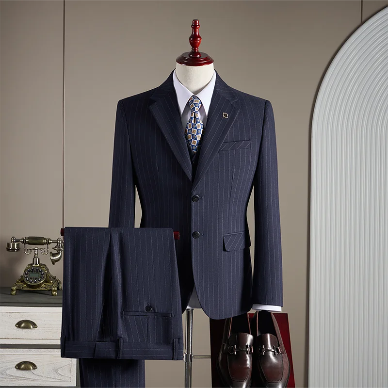 Costume 3 pièces rayé homme – CLEVI Paris