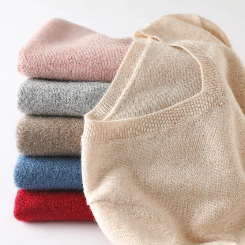 Pull femme en cachemire à col V – CLEVI Paris